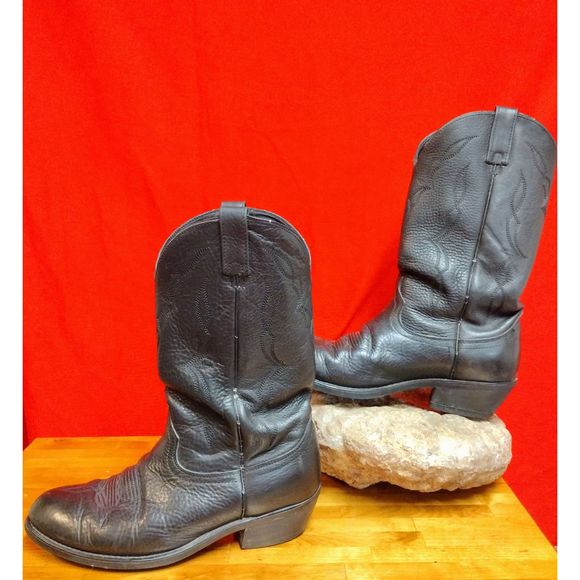 SOLD- Vintage Black Leather Cowboy Boots - Picture 9 of 15
